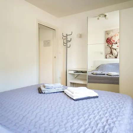 شقة Stela U Kamporu *